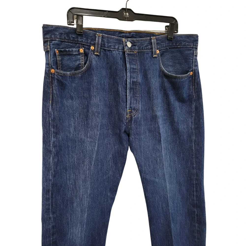 Levis levi men